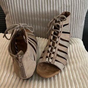 Rockport Tan Sandals Stylish Comfort